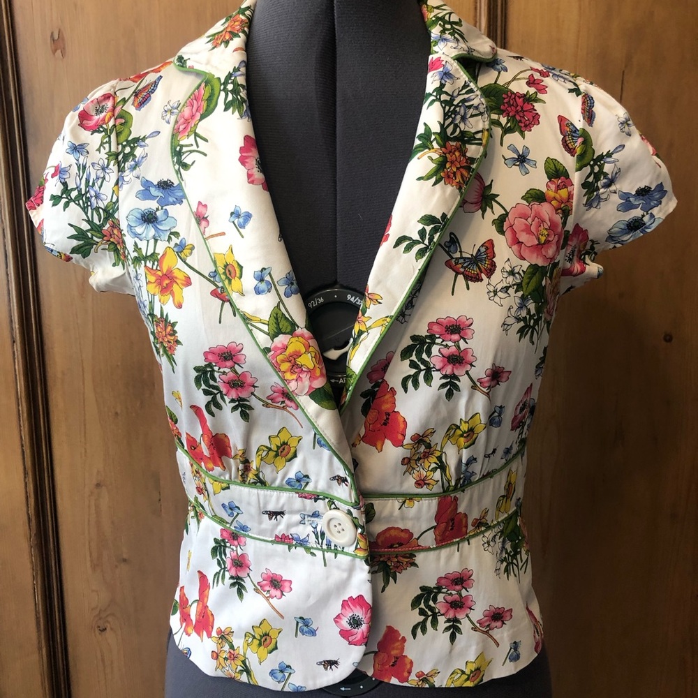 Unbranded Floral Top/Blazer
